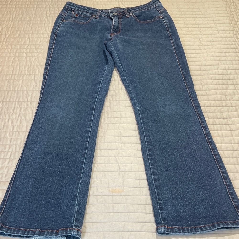 AURA SIZE 6S Classic Blue Women's DENIM Jeans LITTLE BOOT DRAG